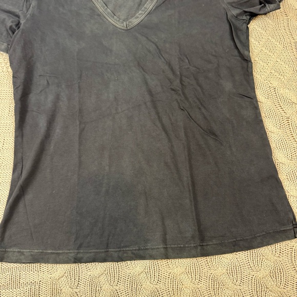 Cotton Citizen Vintage Black Standaed V Neck Tee Medium USA Made - Picture 6 of 15